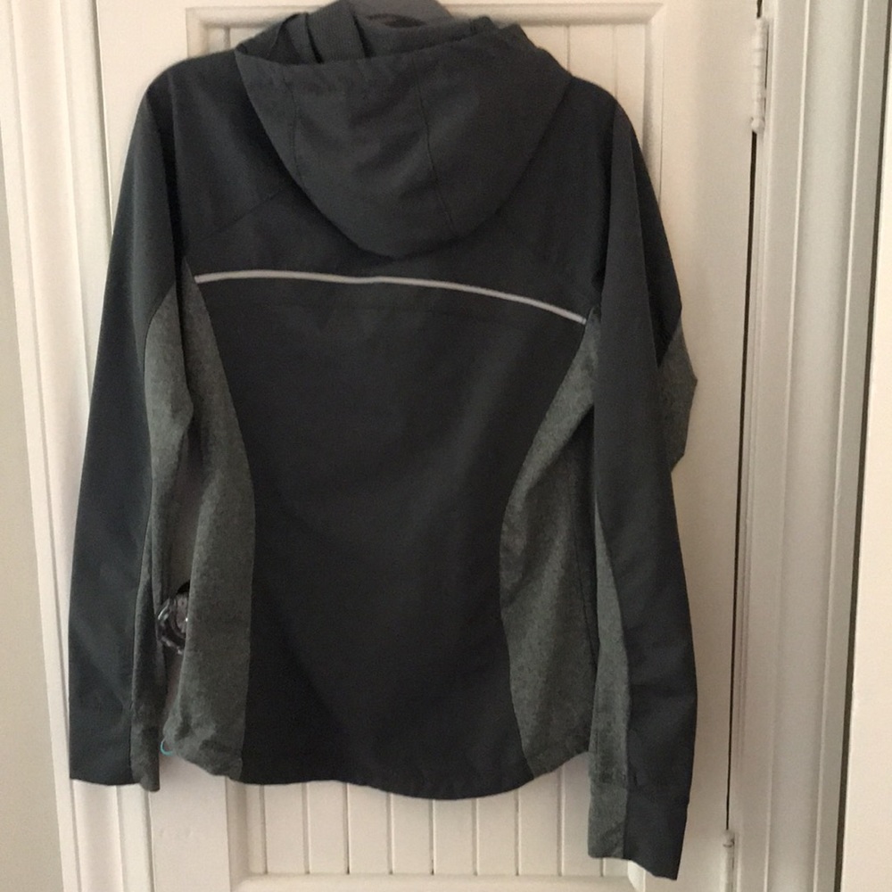 Jacket - Picture 5 of 7